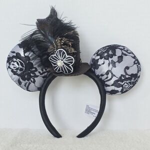 Headband Disney Parks Limited Lace Minnie Mouse Ears Top Hat Feathers